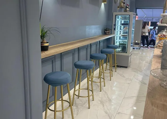 Bed & Breakfast Terminal 3*